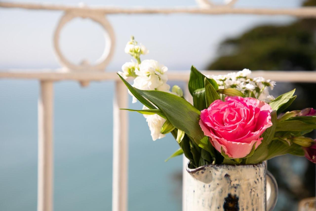 Wellswood Apartment - Sunny Apartment With Stunning Sea Views And Private Balcony Torquay Eksteriør bilde